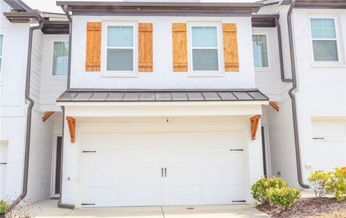 114 Garrison Dr, Winder, GA, 30680-7319 | Card Image