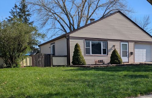 16 Afton Dr, Montgomery, IL, 60538-2102 | Card Image