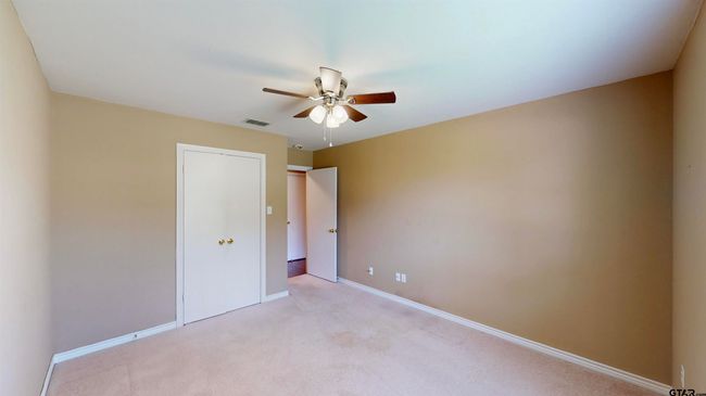 APT-1002 - 5401 Hollytree Dr, Condo with 3 bedrooms, 2 bathrooms and null parking in Tyler TX | Image 35