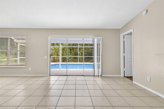 7513 Savannah Ln, House other with 3 bedrooms, 2 bathrooms and null parking in TAMPA FL | Image 4