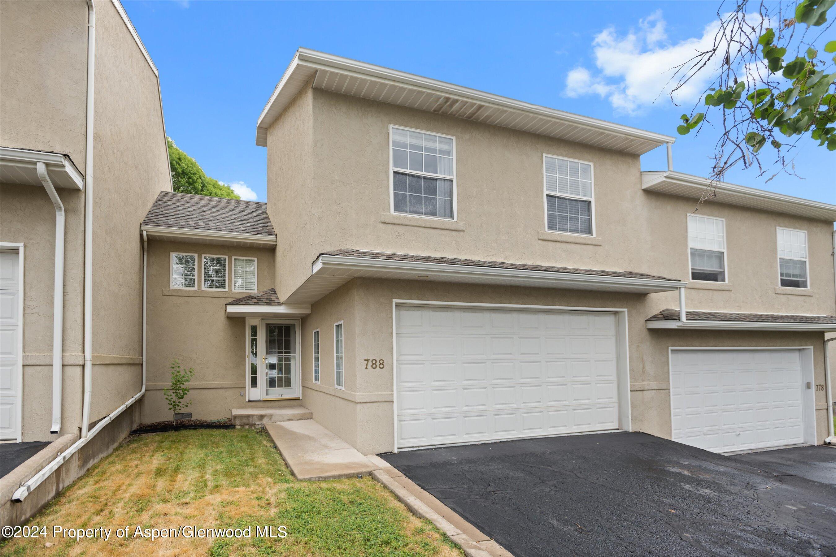 Pine Ct, New Castle, CO 81647