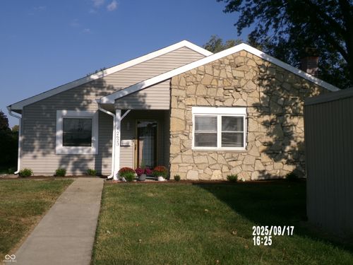 13-2623 Country Estates Dr, Indianapolis, IN, 46227-6301 | Card Image
