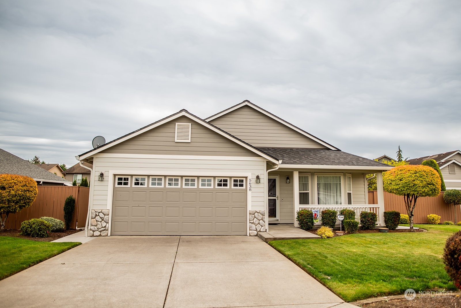 Greyhawk Ln, Longview, WA 98632