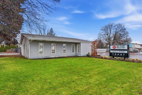 1124 S Pines Rd, Spokane Valley, WA, 99206-5427 | Card Image