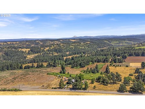 7138 Grandview Ave, Scotts Mills, OR, 97375-9658 | Card Image