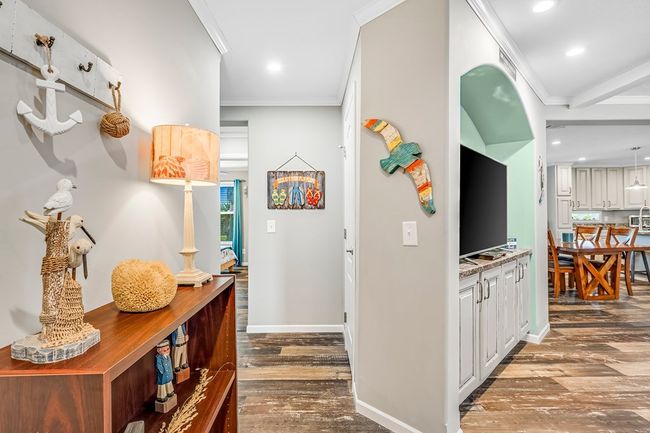 9224 Olive Ave, House other with 3 bedrooms, 2 bathrooms and 5 parking in Port St. Joe FL | Image 7