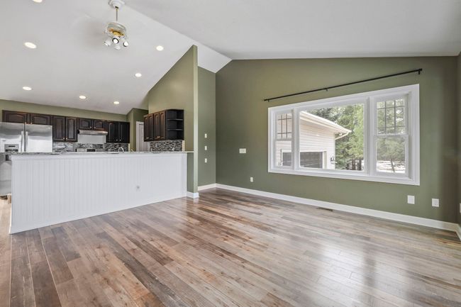 285 Skyline Dr, House other with 5 bedrooms, 3 bathrooms and null parking in Petoskey MI | Image 4