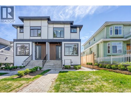 2262 Newport Ave, Vancouver, BC, V5P2J2 | Card Image