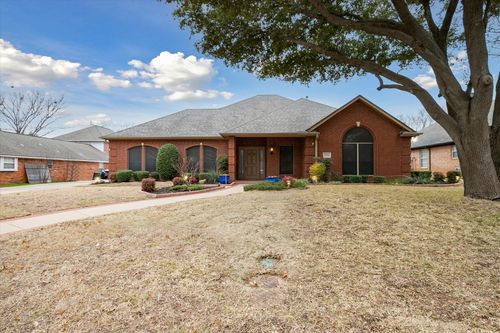1012 Indian Ridge Dr, Denton, TX, 76205-8041 | Card Image