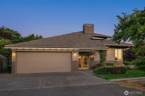 2337 Nw 194th Pl, Shoreline, WA, 98177-2925 | Card Image