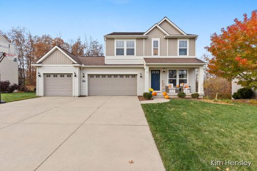 9769 Sunset Ridge Drive Ne, Rockford, MI, 49341 | Card Image