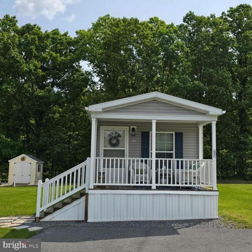 37 Meadowview Dr, NEW BLOOMFIELD, PA, 17068-9771 | Card Image