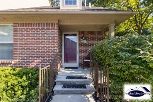 1-14979 Fairfield St, Livonia, MI, 48154-3054 | Card Image