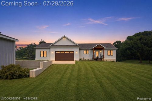 5196 Klam Rd, Columbiaville, MI, 48421-9101 | Card Image