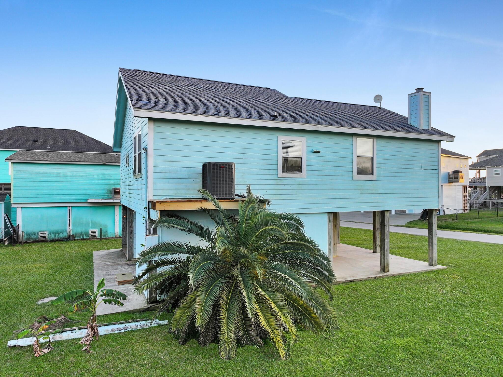 Residential in Crystal Beach 2