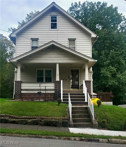 71 Fairview St, Campbell, OH, 44405-1312 | Card Image