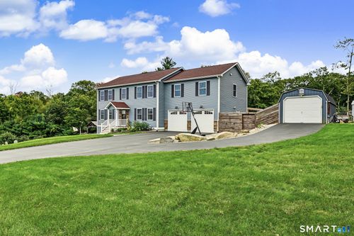 2 Logans Way, Sterling, CT, 06377-2021 | Card Image