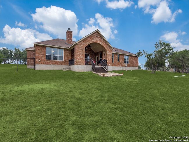 332 Bosque Rdg, House other with 3 bedrooms, 3 bathrooms and null parking in Spring Branch TX | Image 32