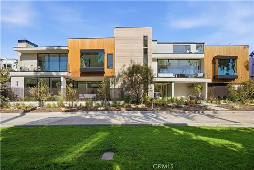 400 Heliotrope Ave, Corona del Mar, CA, 92625 | Card Image