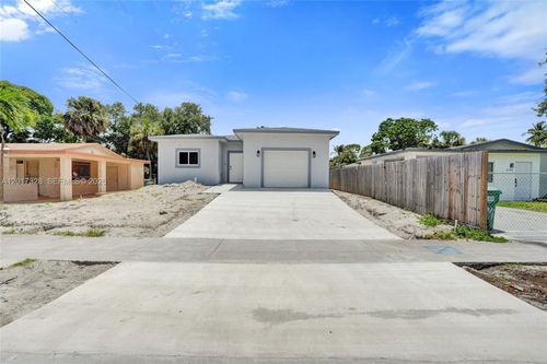2536 Nw 9th Ct, Fort Lauderdale, FL, 33311-6752 | Card Image