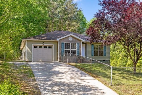 10700 Lonnie Ln, Ooltewah, TN, 37363-8522 | Card Image