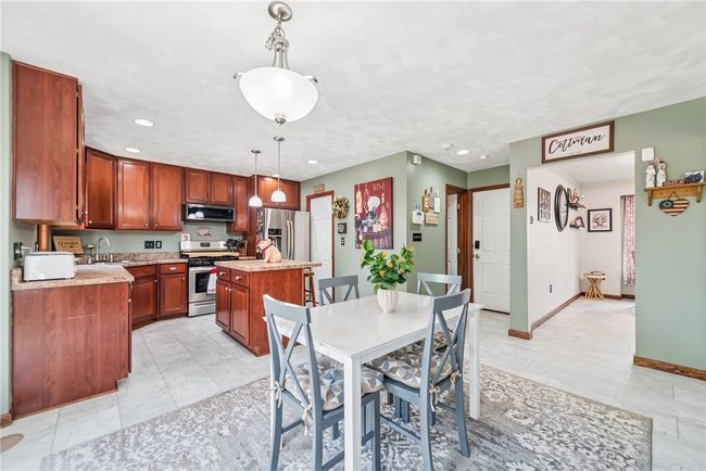 820 Christina Ct, House other with 4 bedrooms, 3 bathrooms and 2 parking in Greensburg PA | Image 9