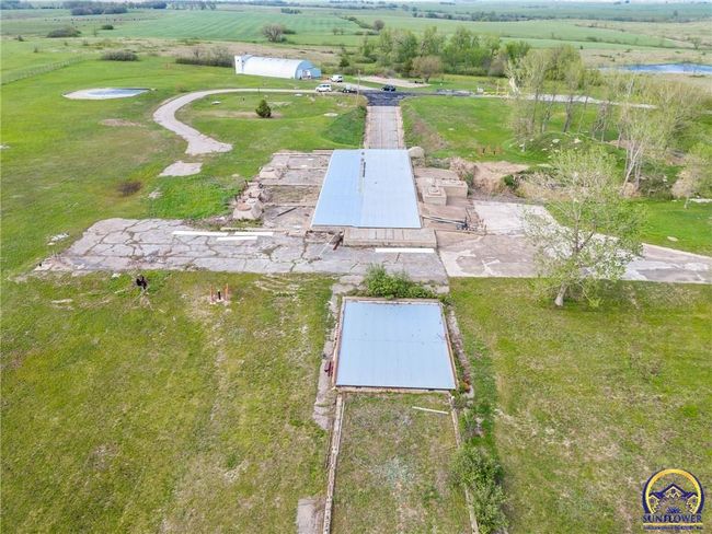 3627 Road D, House other with 1 bedrooms, 1 bathrooms and null parking in Allen KS | Image 49