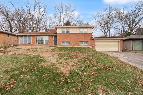 2416 Stover Dr, New Albany, IN, 47150-4432 | Card Image
