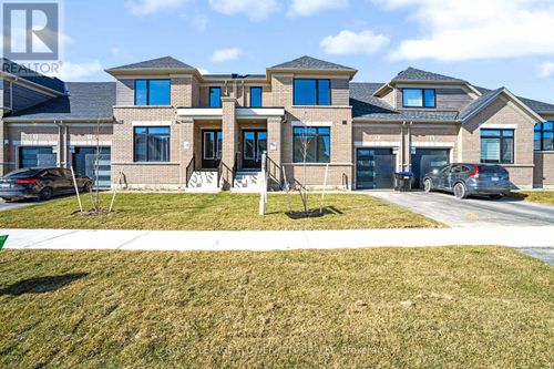 9 Mayapple Street, Adjala-Tosorontio (Colgan), ON, L0G1W0 | Card Image