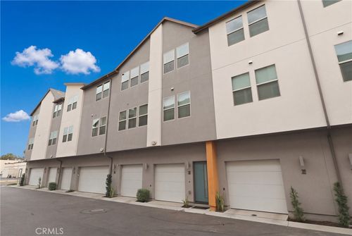 326 Strike Dr, Covina, CA, 91722-4196 | Card Image