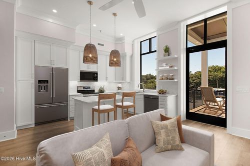 unit-201-805 Mulberry St, Beaufort, NC, 28516-1935 | Card Image