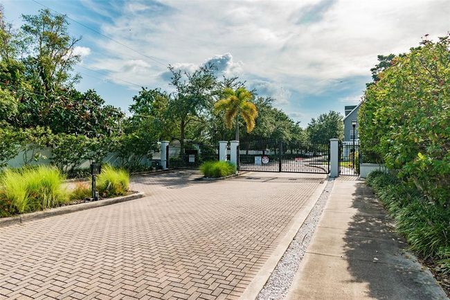 Community Entrance | Image 86