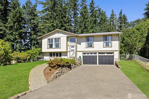 15410 24th Ave E, Tacoma, WA, 98445-4712 | Card Image
