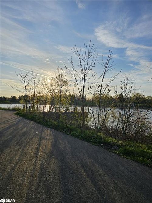 111-1085 Douglas Mccurdy Common, Mississauga, ON, L5G0C6 | Card Image