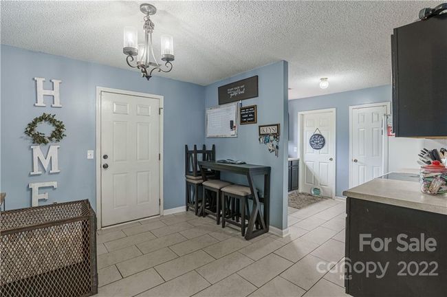 617 Crout Pond Way, House other with 3 bedrooms, 2 bathrooms and null parking in Gilbert SC | Image 7