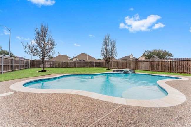 2803 Lockeridge Place Dr, House other with 6 bedrooms, 3 bathrooms and 2 parking in Spring TX | Image 39