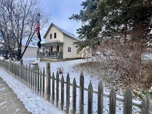 33 Jasper St, Soudan, MN, 55782-2303 | Card Image