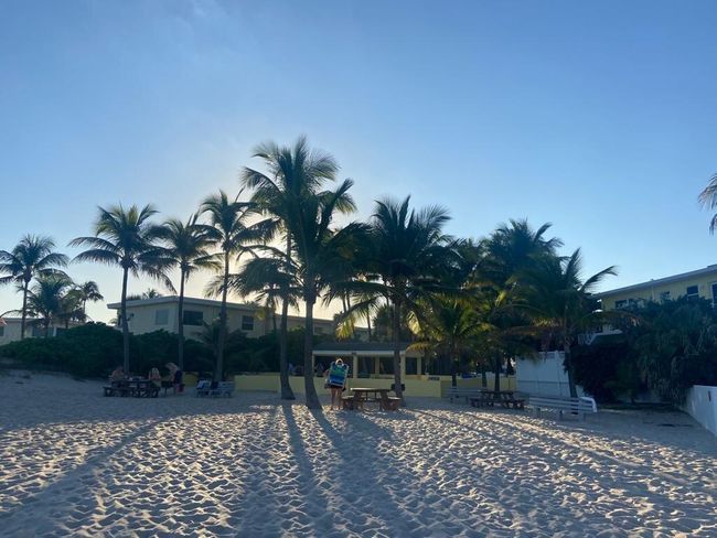 3D - 1395 S Ocean Blvd, Condo with 3 bedrooms, 2 bathrooms and null parking in Pompano Beach FL | Image 17