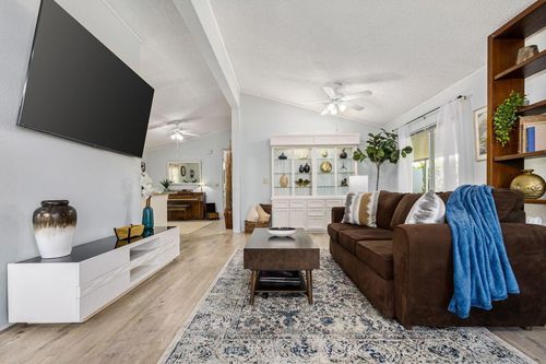 33-73450 Country Club Dr, Palm Desert, CA, 92260-8675 | Card Image