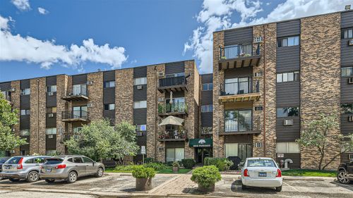 apt-311-8936 N Parkside Ave, Des Plaines, IL, 60016-5521 | Card Image