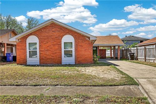 2113 Gull Ave, McAllen, TX, 78504-3926 | Card Image