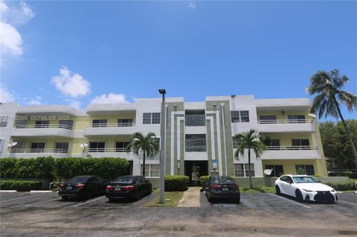 apt-105-10755 Sw 108th Ave, Miami, FL, 33176-8109 | Card Image