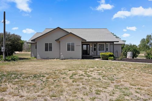 100608 W Old Inland Empire Hwy, Prosser, WA, 99350-7676 | Card Image