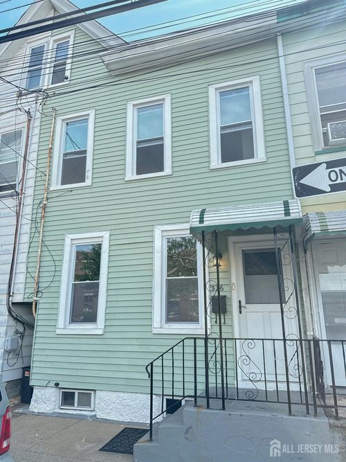 326 Jersey St, Trenton, NJ, 08611-3114 | Card Image