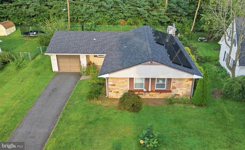 15 Echo Ln, Willingboro, NJ, 08046-2201 | Card Image