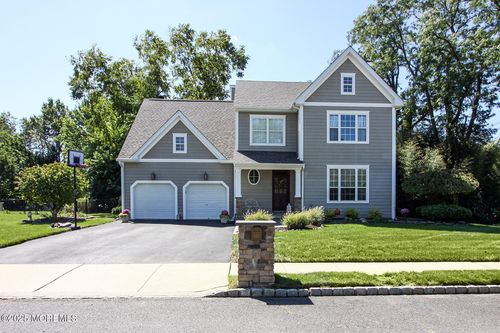 141 Plumstead Dr, Freehold, NJ, 07728-9509 | Card Image