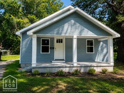 1006 Se 3rd St, Walnut Ridge, AR, 72476-3019 | Card Image