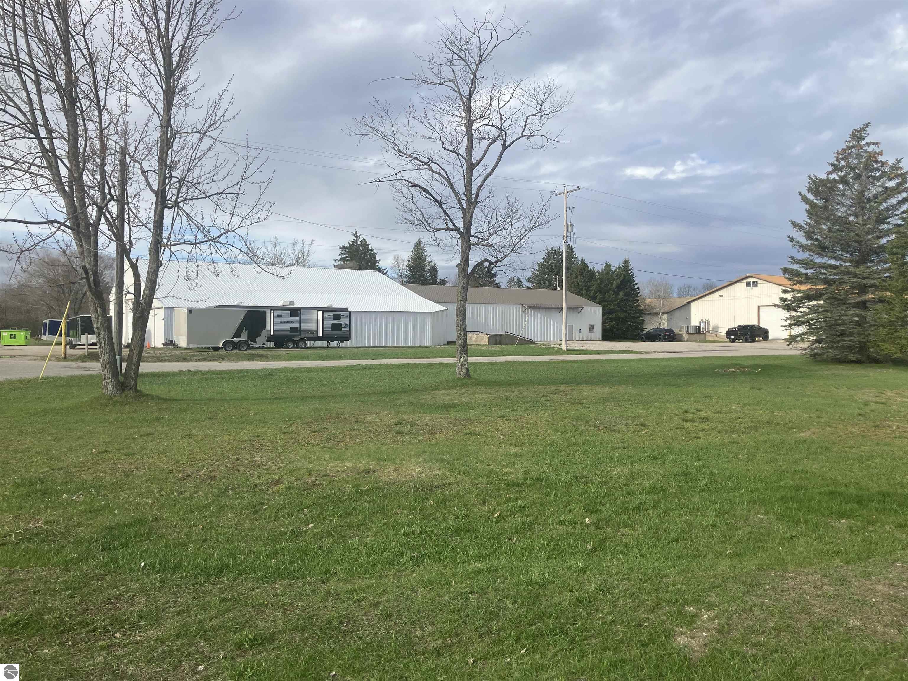 213 Hyde St, Kalkaska, MI 49646