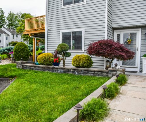 1-1 Avon Dale Rd, Cromwell, CT, 06416-2510 | Card Image