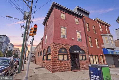 2533 W Girard Avenue, Philadelphia, PA, 19130 | Card Image